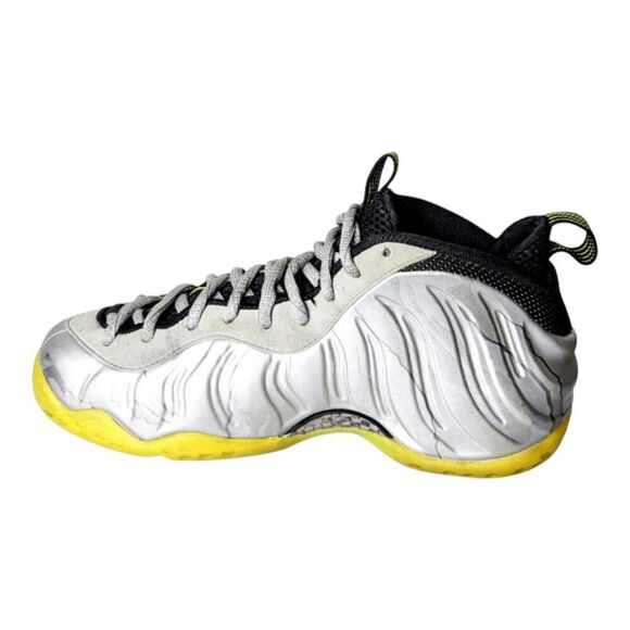 NIKE Foamposite One \